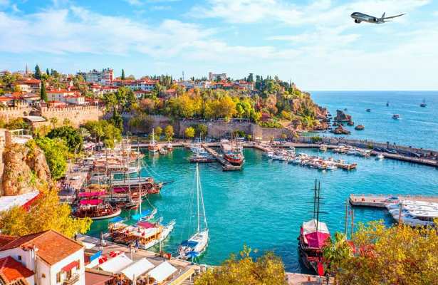 AZAL Bakı-Antalya marşrutu üzrə endirimli qiymətə bilet satışına başlayır