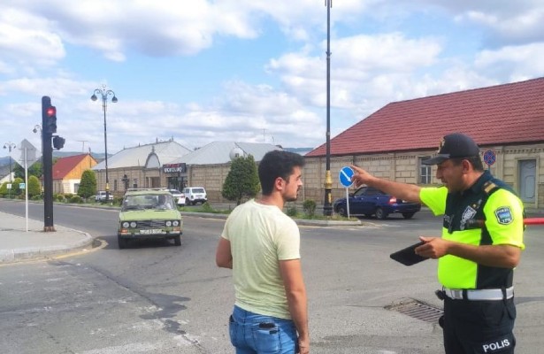 Yol polisi Göygöldə reyd keçirib