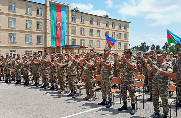 Raket və Artilleriya Qoşunlarının hərbi hissəsində tədbir keçirilib