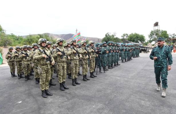 Qubadlı və Laçında yeni hərbi hissələr fəaliyyətə başlayıb