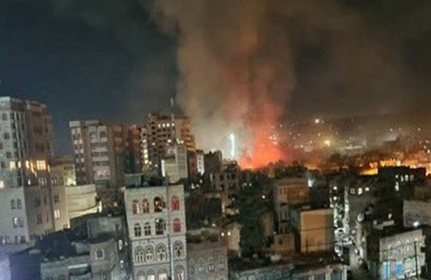 Səudiyyə koalisiyasının qırıcıları Səna stadionunu bombalayıb