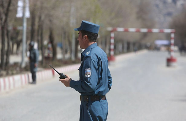 Əfqanıstanda polis idarəsinə hücum olub, yaralananlar var