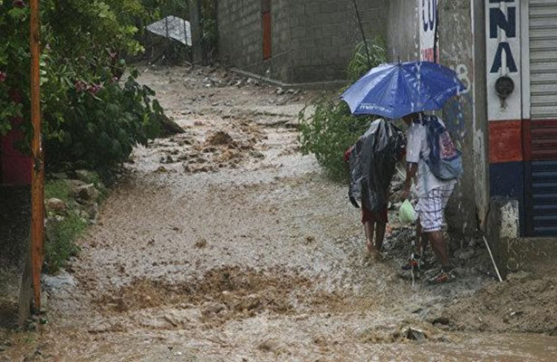 Hindistanda güclü leysandan azı 18 nəfər ölüb