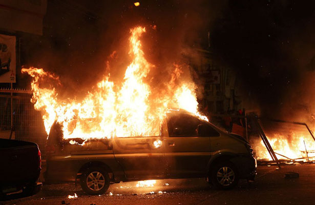 Kolumbiyada bombanın partlaması nəticəsində 8 polis həlak olub