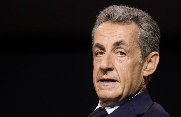 Fransa Baş Prokurorluğu Nikola Sarkozinin 3 il şərti cəzaya məhkum edilməsini istəyib