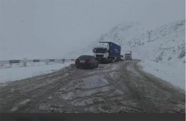 XƏBƏRDARLIQ: Hava şaxtalı olacaq, yollar buz bağlayacaq