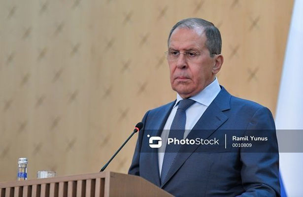 Lavrov: “Üçtərəfli bəyanat bütün qərarların icrası üçün əsas olaraq qalır”