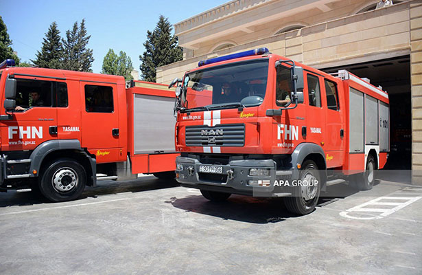 Bakıda 3 otaqlı mənzildə yanğın olub