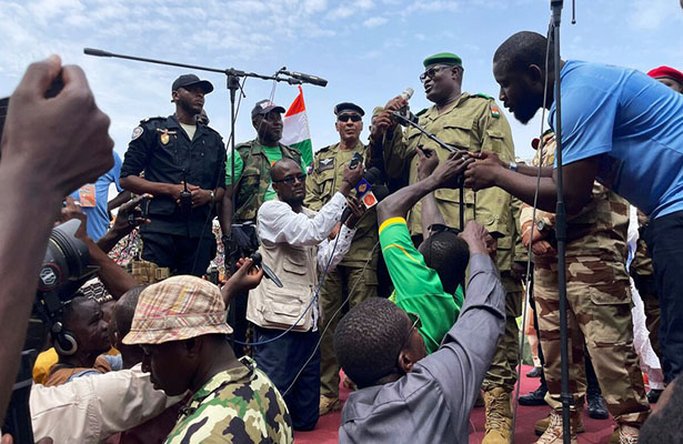 Nigerdəki üsyançılar beynəlxalq təşkilatların fəaliyyətini dayandırıblar