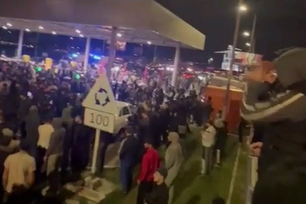 Dağıstanda hava limanına basqında 20 nəfər xəsarət alıb+video
