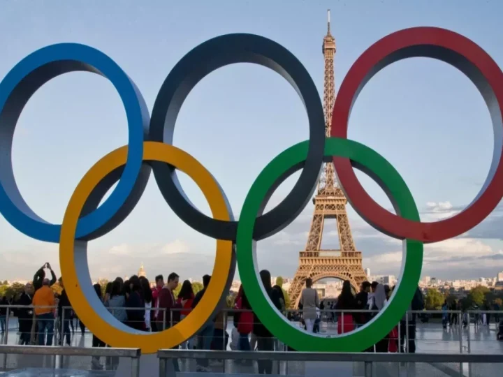 Paris sakinlərinin yarısı 2024-cü il Olimpiadasına qarşıdır