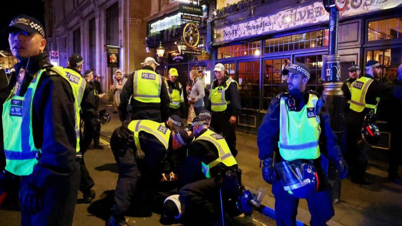 London polisi Fələstinə dəstək aksiyasında 18 etirazçını saxlayıb