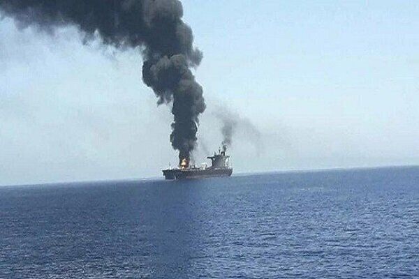 Əl-Məyadin: Qırmızı dənizdə hədəf alınan İngiltərə gəmisi İsrail bombardmançıları üçün yanacaq daşıyırdı