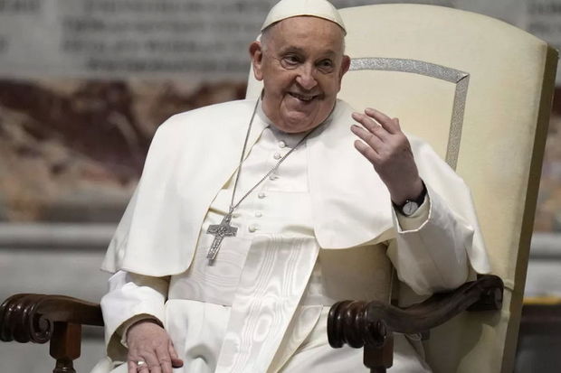 Papa Fransisk: “Vatikanda mənim ölümümə ümid edənlər var”