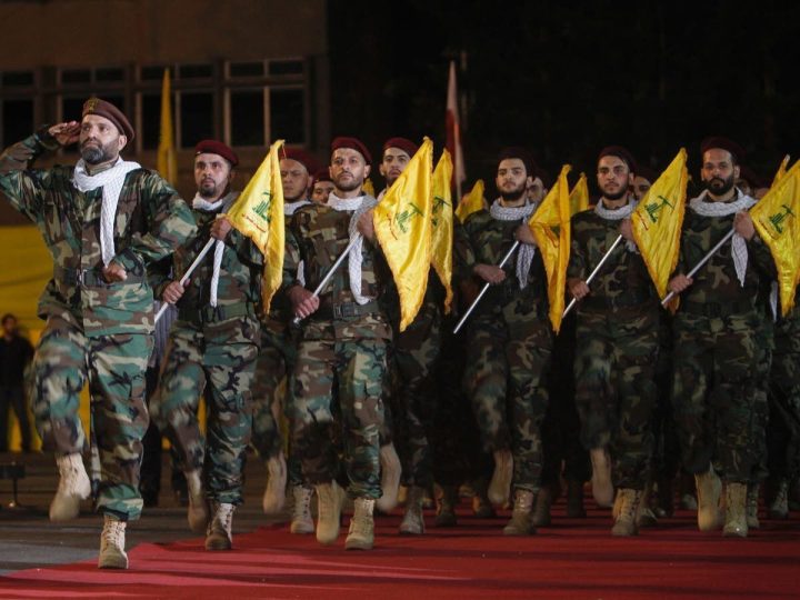 Hizbullah işğalçı sionist rejimin hərbi mövqelərini raket və PUA ilə hədəfə alıb
