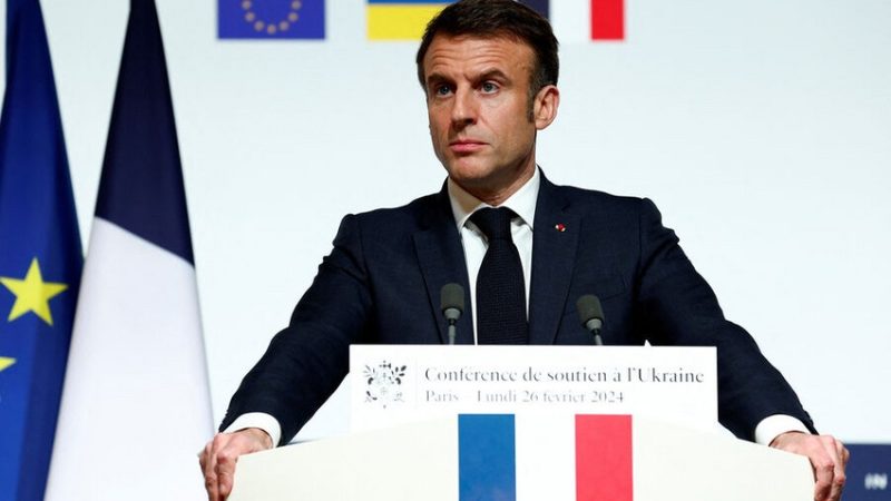 Fransa siyasətçisi: Heç kim heç vaxt Makron kimi qorxusunu belə göstərməyib