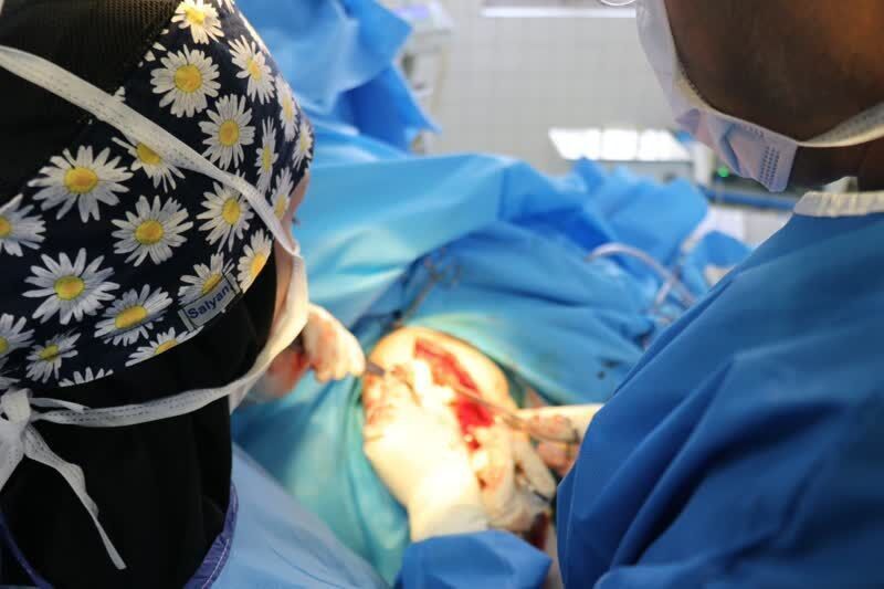 İranda bir xəstəyə ilk dəfə cəsəddən bazu sümüyü transplantasiyası haqqında bilmək lazım olan hər şey