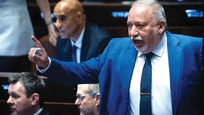 Liberman: İsrail iqtisadi və hərbi xaos yaşayır