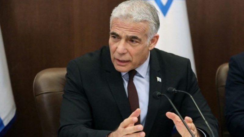 Lapid: İsrail süquta doğru gedir