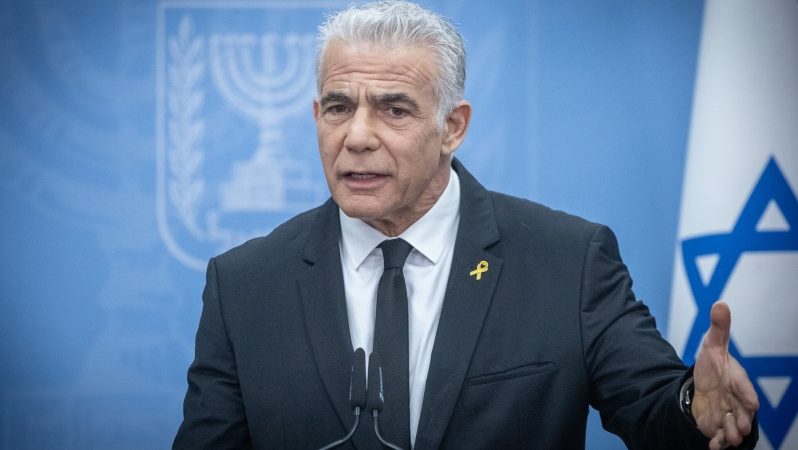 Lapid: Şimalda qarşıdan gələn müharibə İsrail ərazisini təhdid edir