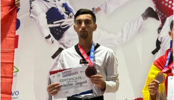 Azərbaycan taekvondoçusu Avropa çempionatında üçüncü yeri tutub