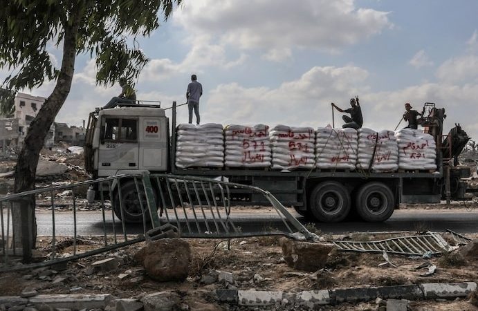 Qəzzada böhran: İsrailin icazə verdiyi yardımlar oöurlanır