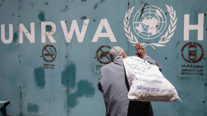 Əlcəzair UNRWA ilə bağlı BMT TŞ-nin iclasını çağırmaq niyyətindədir