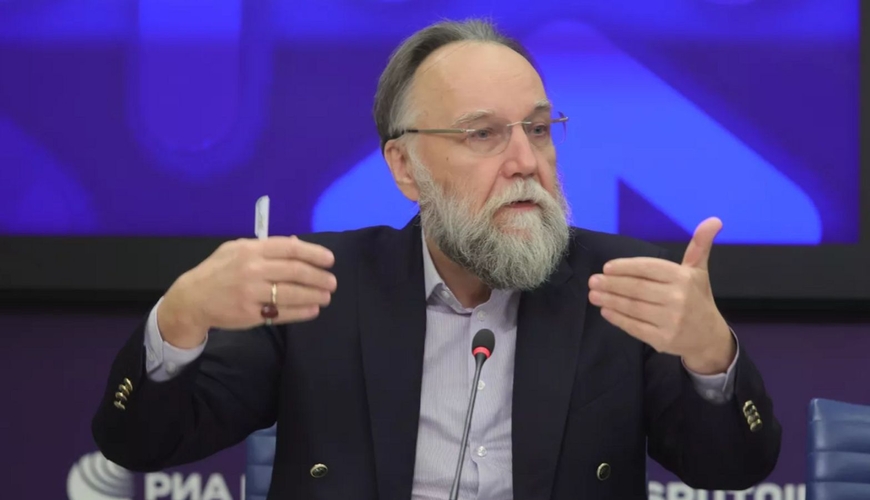 Aleksandr Dugin: “Putin-Tramp görüşünün baş tutması zaman alacaq”