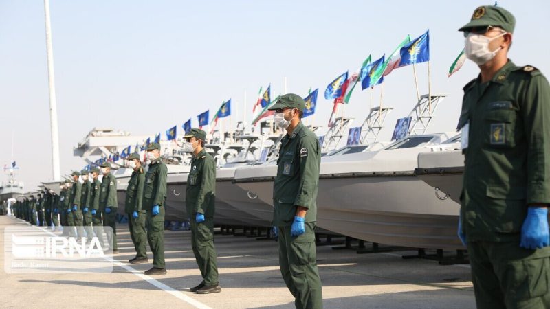 Admiral Təngsiri: SEPAH-ın raket buraxan gəmilərinin sürəti 116 düymə çatıb