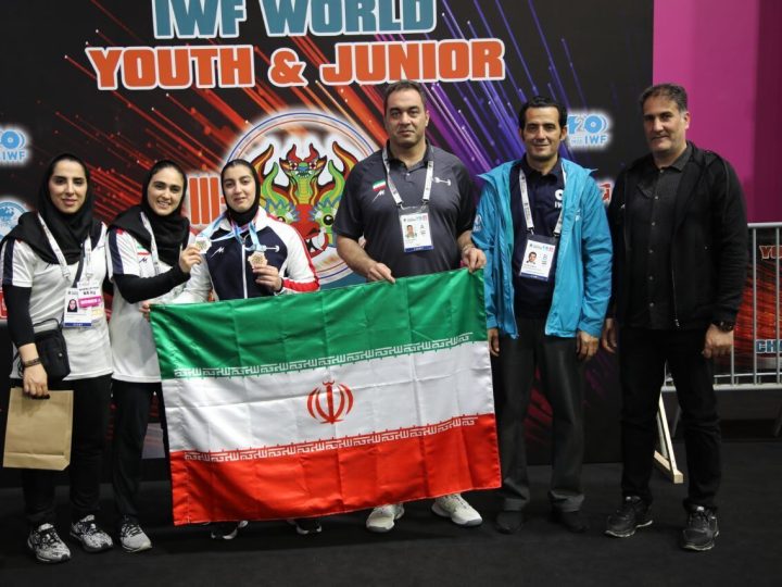 İranlı qız ağır atletika üzrə qadınlar arasında dünya çempionatında gümüş və bürünc medal qazanıb