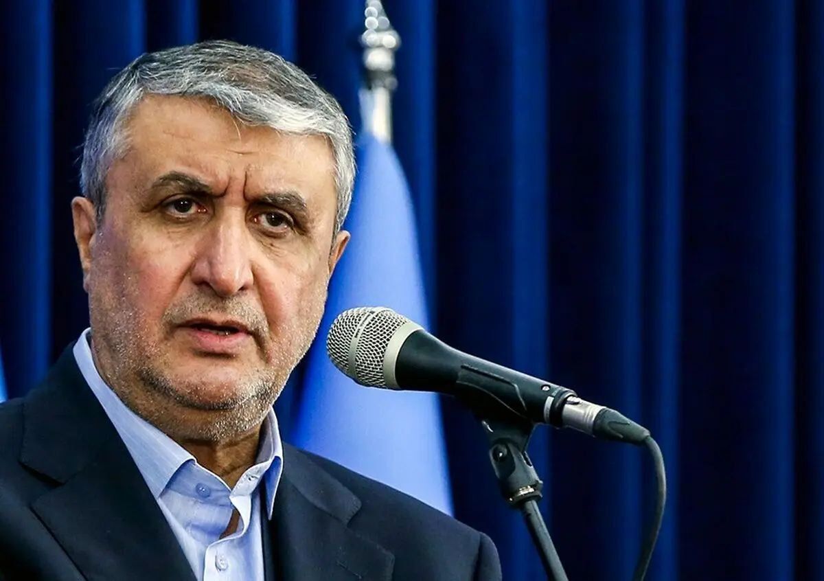 İslami: İranın uranı zənginləşdirmə sənayesi mütləq və şübhəsiz olmalıdır