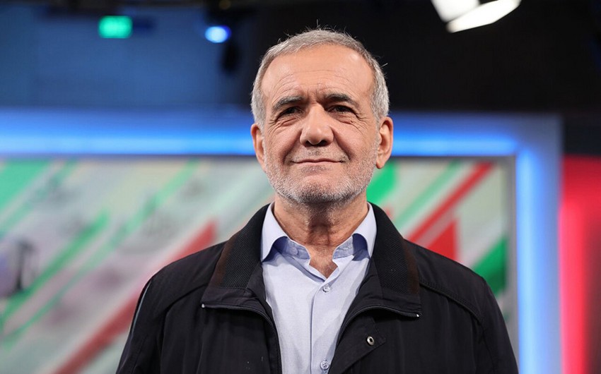 Pezeşkian İranın nüvə razılaşmasına hazır olması barədə Trampın açıqlamalarını “sadəlövh” adlandırıb