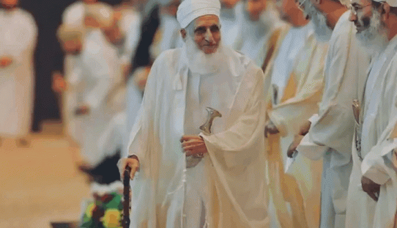 Omanın müftisi Yəmənə dəstək verdi