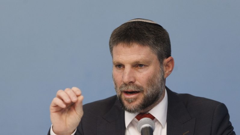 İsrail naziri İordan çayının qərb sahilini sökməyə çağırıb