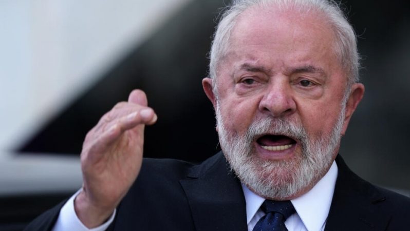 Lula: İsrail fələstinliləri öz torpaqlarından qovmaq üçün soyqırım törədir