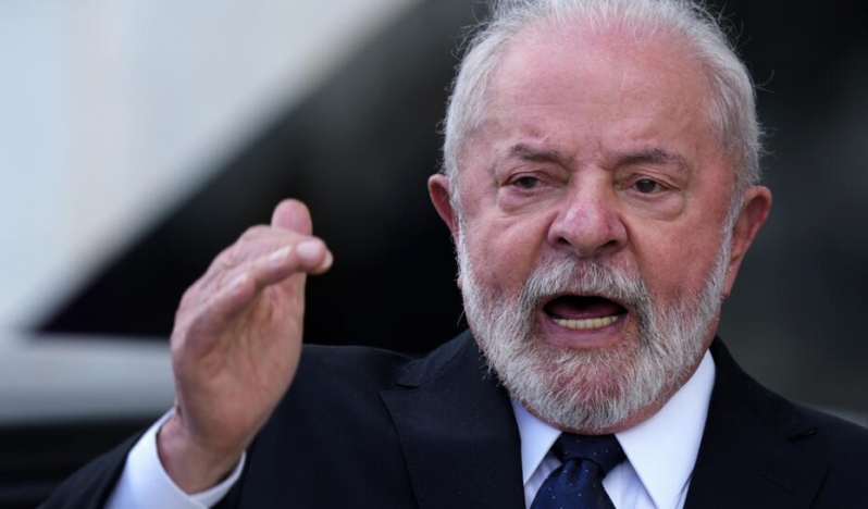 Lula: İsrail fələstinliləri öz torpaqlarından qovmaq üçün soyqırım törədir