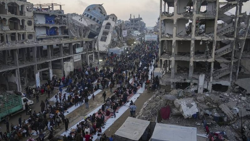 Danışıqlar dalana dirəndiyi üçün İsrail Qəzzaya yeni hücuma başlayıb