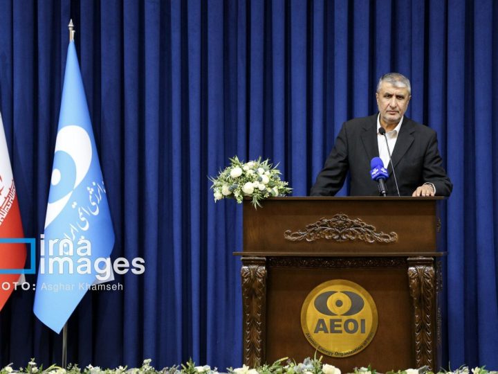 İslami: Heç bir müqavilə İranın nüvə sənayesindən istifadə hüququnu gözardı edə bilməz