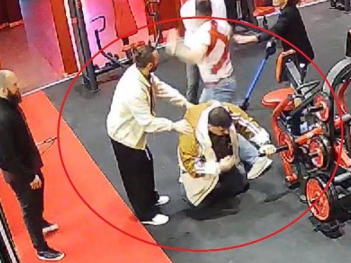 Türkiyənin Bursada şəhərində milli idmançı zalda şiddətə məruz qaldıb! (Video İzlə)
