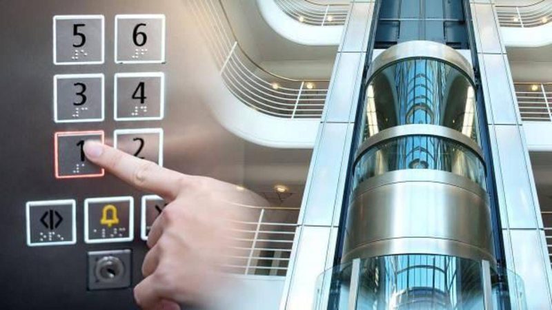 Çində ananın ehtiyatsızlıq səbəbindən uşaq liftə qaldı (Video İzlə )