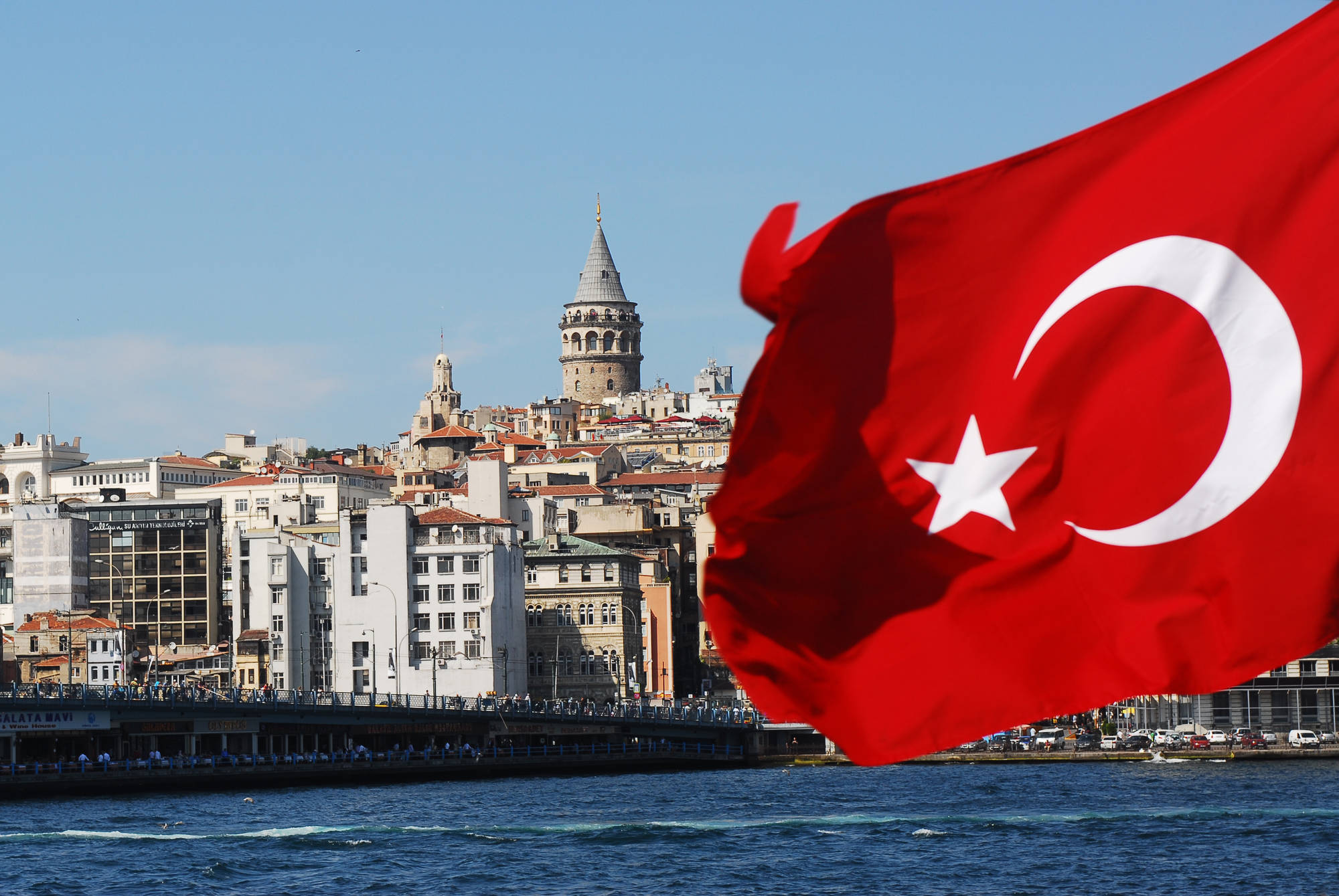 Türkiyə vətəndaşları xaotik gündəmə etiraz edir! (Video İzlə)