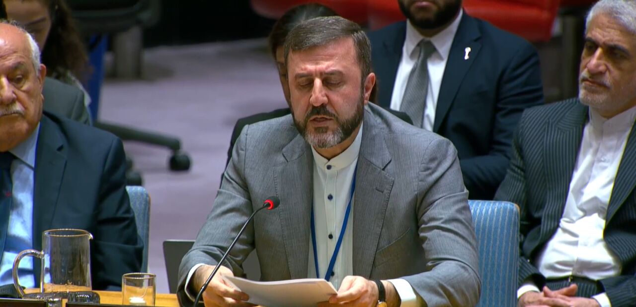 Üç günlük intensiv məsləhətləşmələrdən sonra; Qəribabadi: Biz həmişə Rusiya və Çinlə koordinasiyadayıq