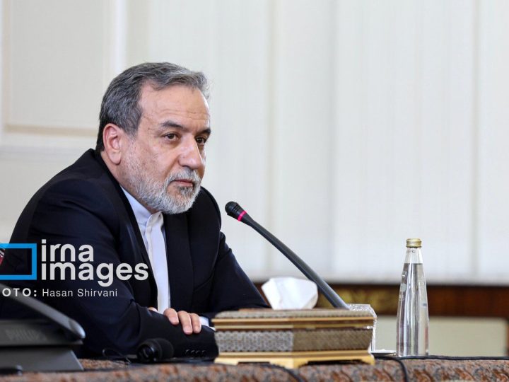 Əraqçi: İranın uranın zənginləşdirmə fəaliyyəti davam edəcək