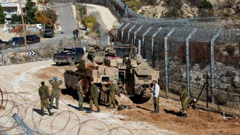 İsrail qoşunlarını Qəzzadan Suriya sərhədinə köçürür