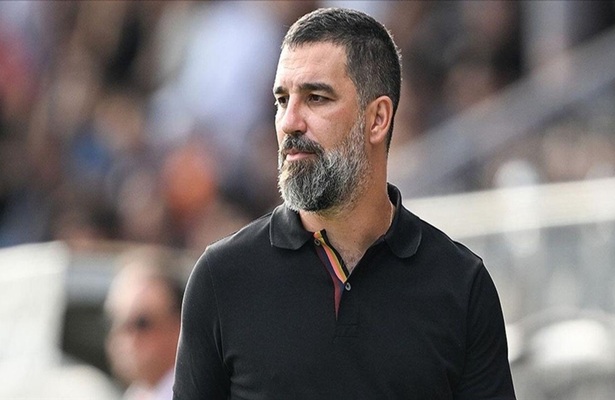 Arda Turan maaşını aldı – aldığı şey sosial mediada gündəm oldu!