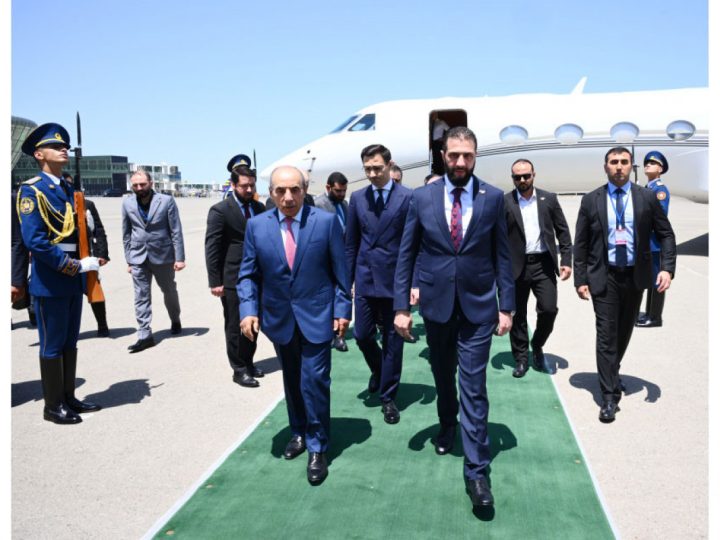 Suriya Prezidenti Əhməd Əl Şaraa Azərbaycana gəlib