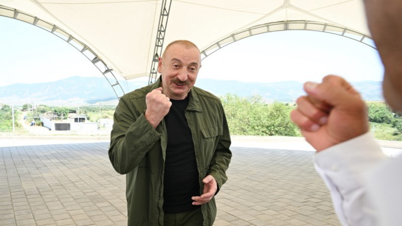 Azərbaycan lideri: Ədaləti təmin etmək üçün gərək gücün və yumruğun olsun