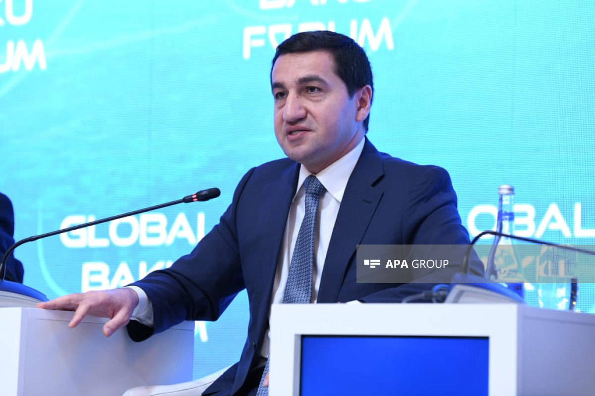 Hikmət Hacıyev: Avropanın bəzi aparıcı KİV-ləri Azərbaycan əleyhinə məqsədyönlü təbliğat aparırlar