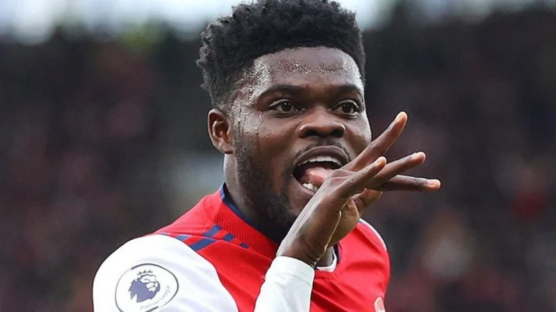 “Arsenal”ın keçmiş futbolçusu cinsi təcavüzdə ittiham olunur