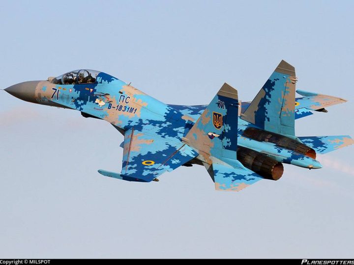 Ukrayna Su-27 qırıcıları Rusiyanın hücumundan yayınmaq üçün Rumıniyaya keçib! (Video İzlə)